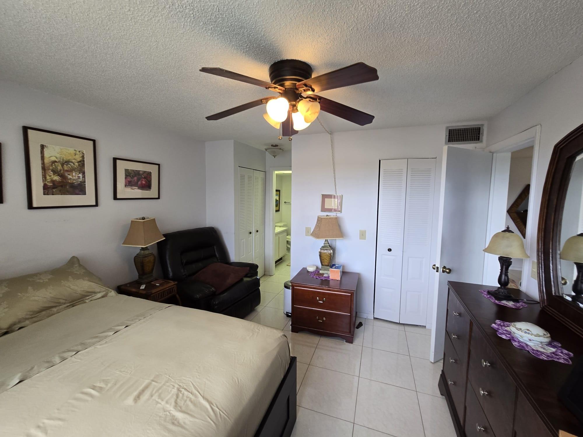 Sunrise Lakes - Residential