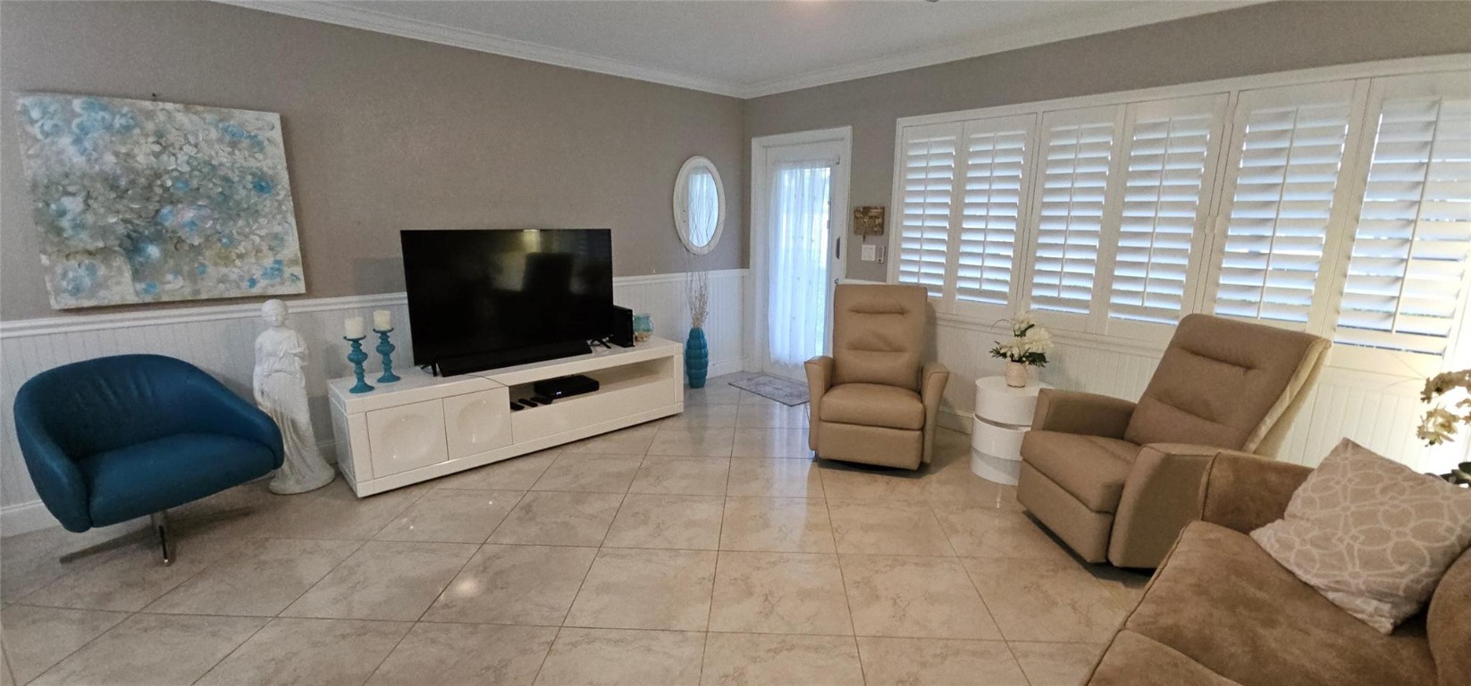 BERKELEY DIPLOMAT - Residential