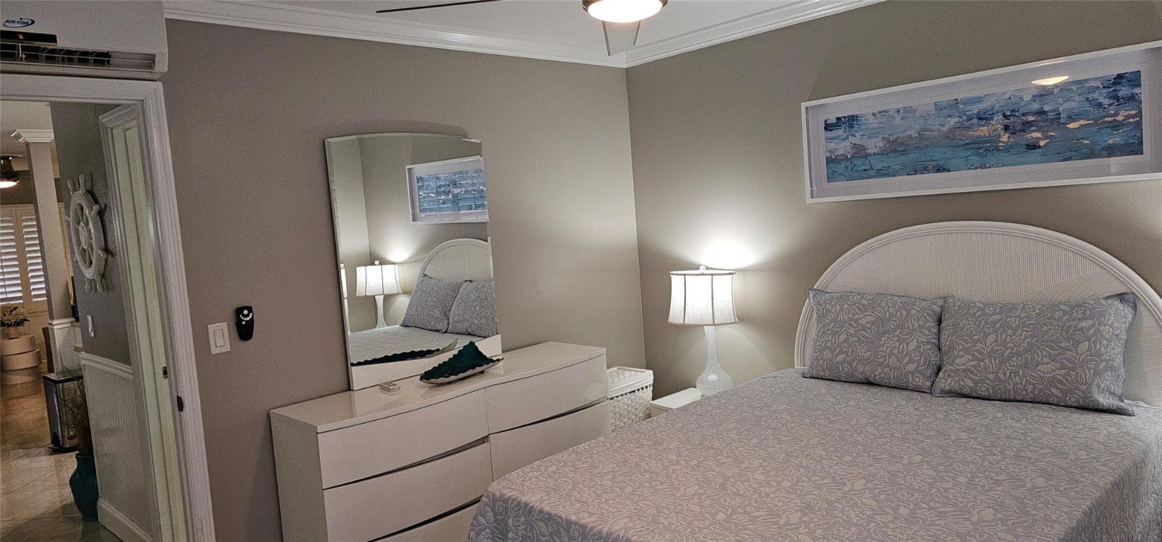 BERKELEY DIPLOMAT - Residential