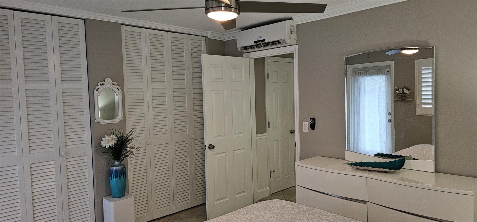 BERKELEY DIPLOMAT - Residential