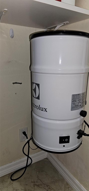 BERKELEY DIPLOMAT - Residential