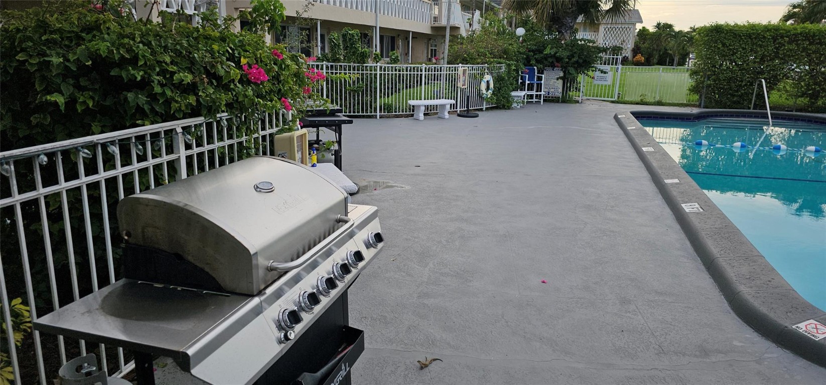 BERKELEY DIPLOMAT - Residential