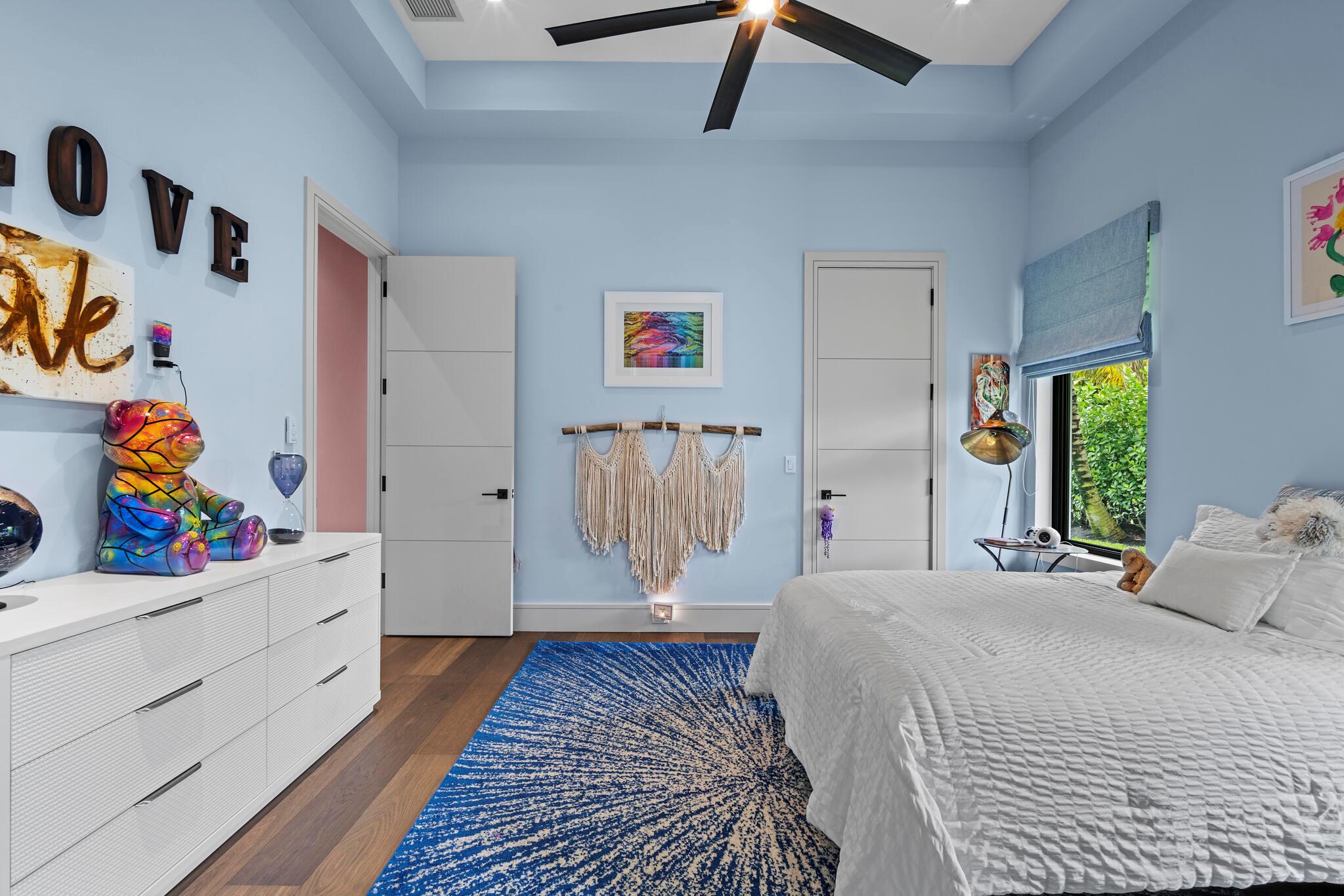 CAMPUS HEIGHTS - Residential