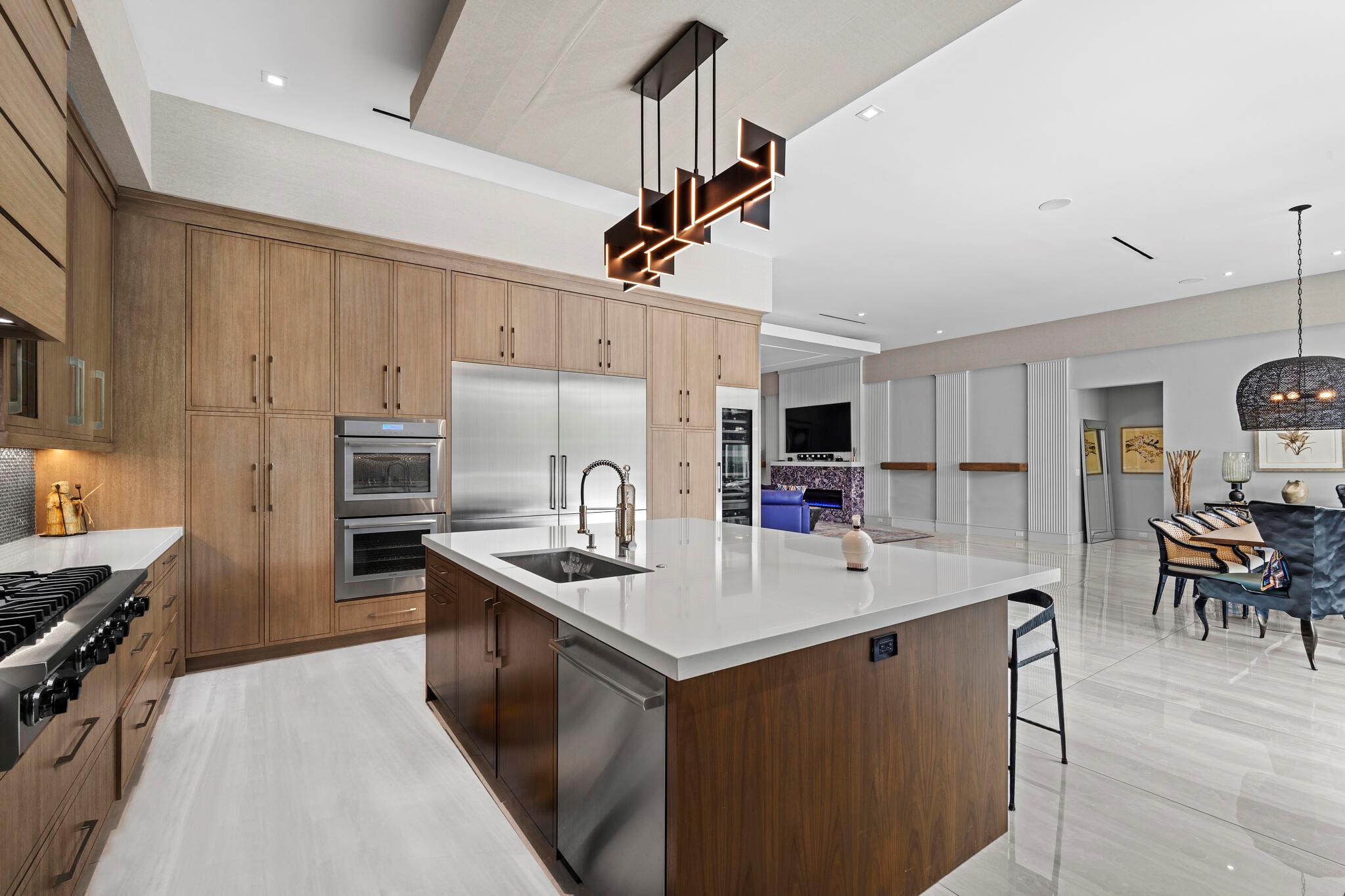 CAMPUS HEIGHTS - Residential