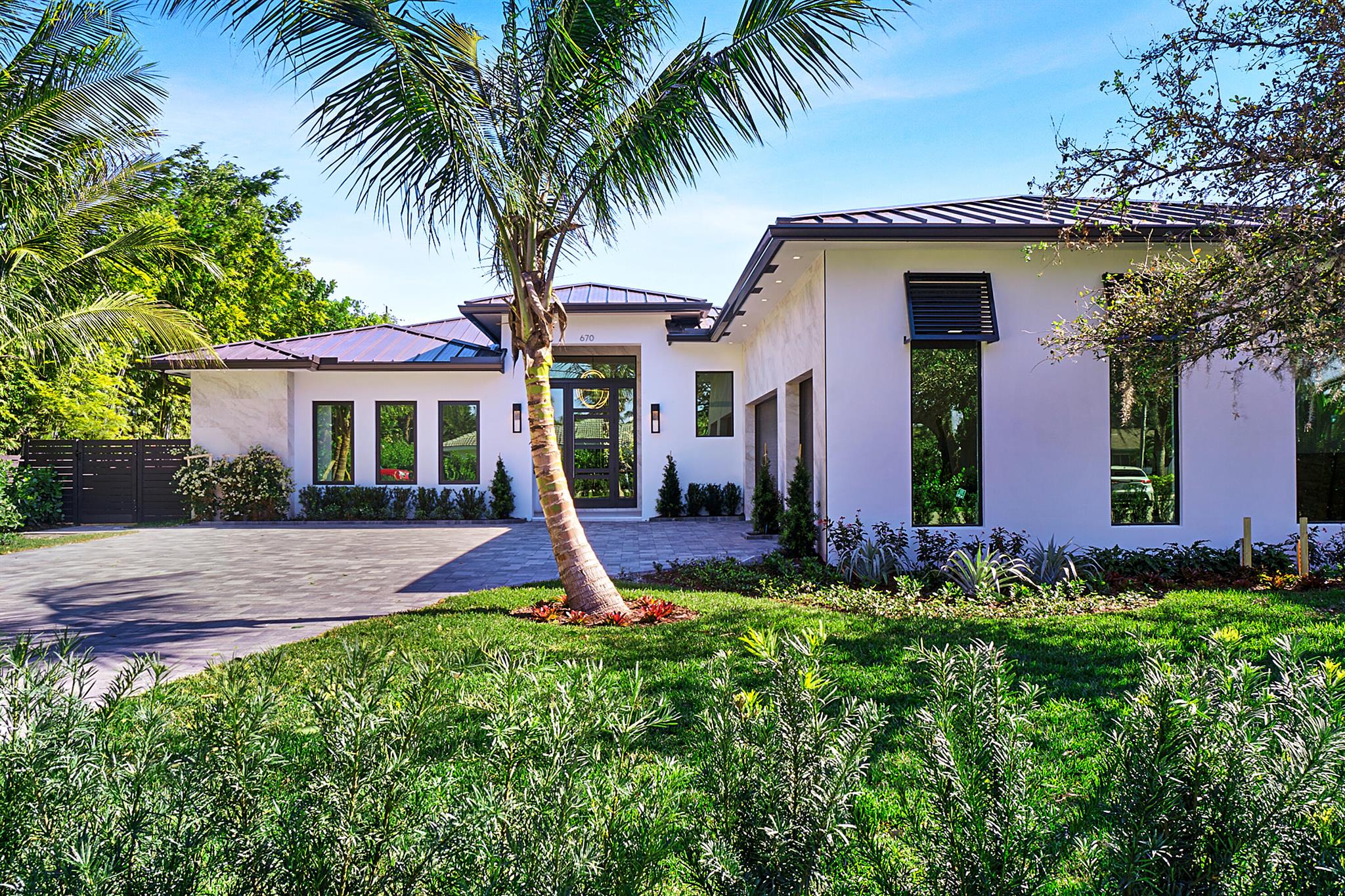 CAMPUS HEIGHTS - Residential