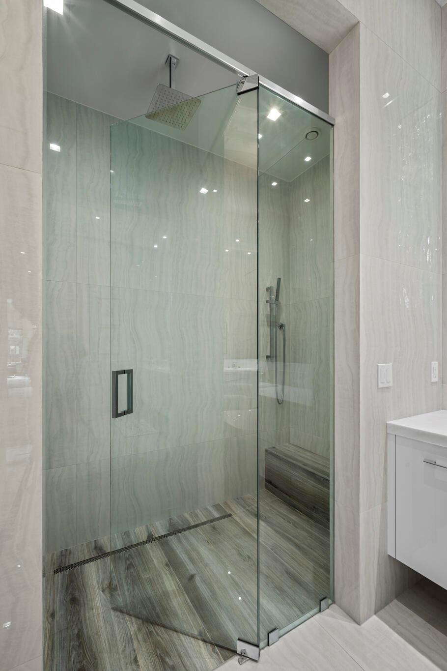 CAMPUS HEIGHTS - Residential