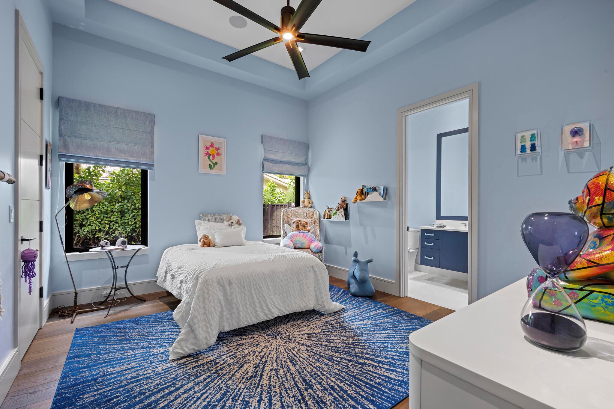 CAMPUS HEIGHTS - Residential