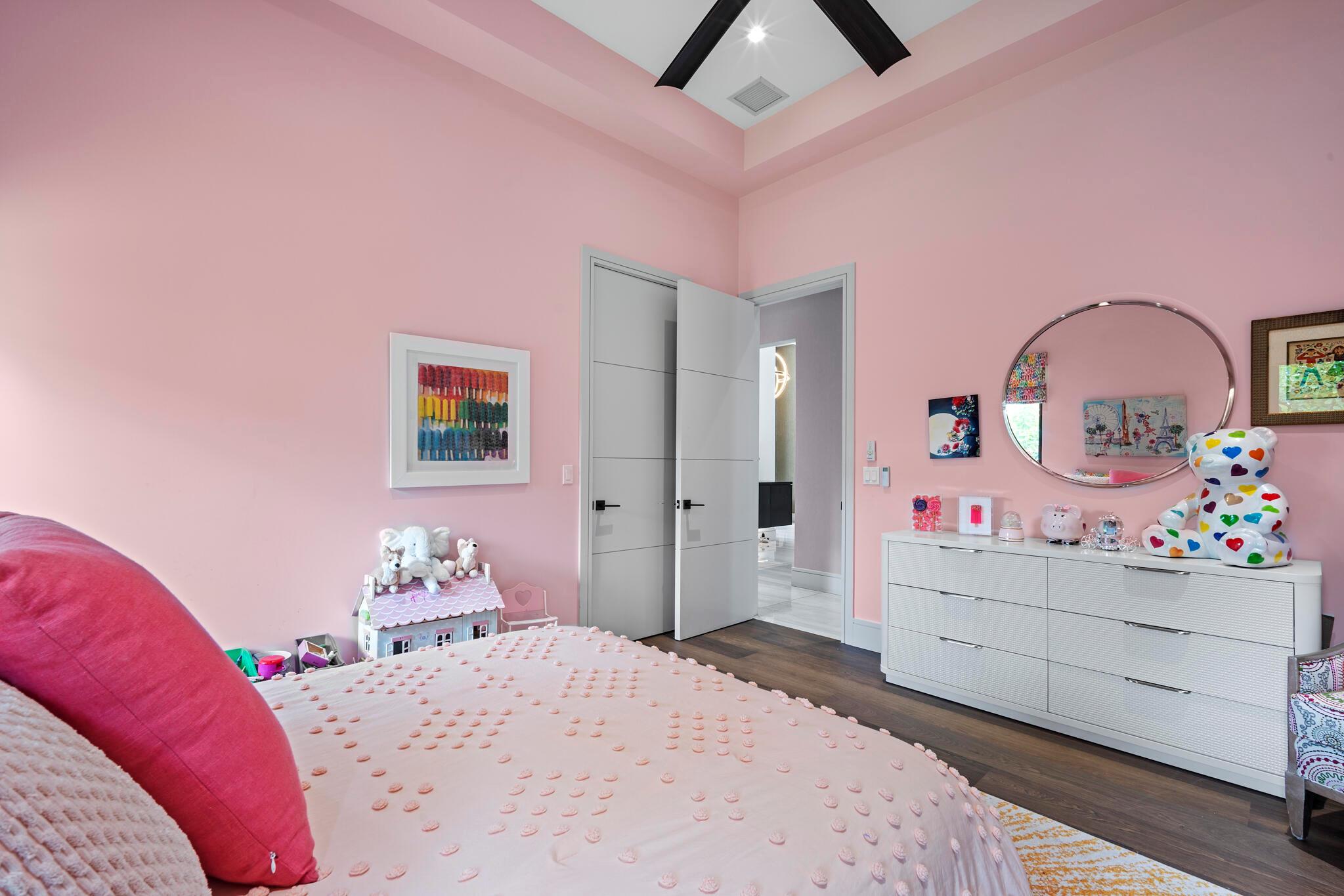 CAMPUS HEIGHTS - Residential