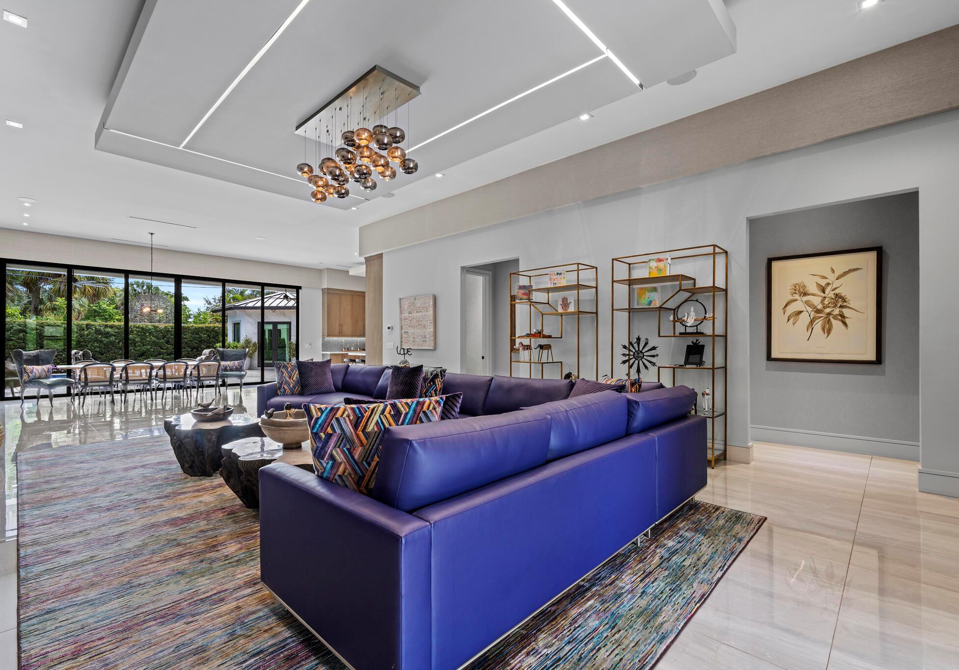 CAMPUS HEIGHTS - Residential