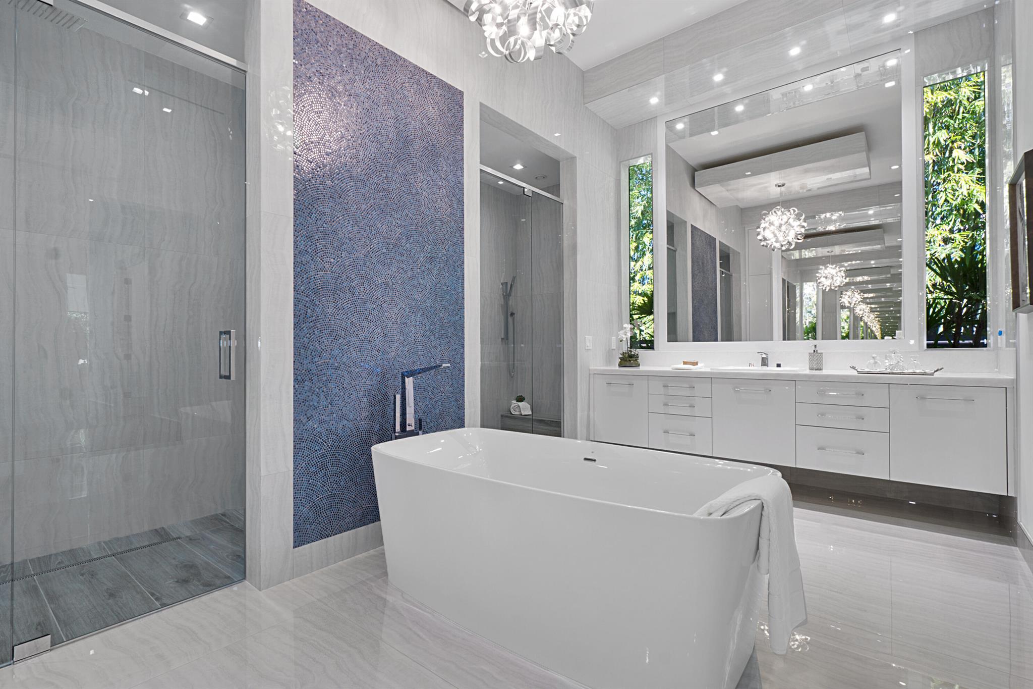 CAMPUS HEIGHTS - Residential