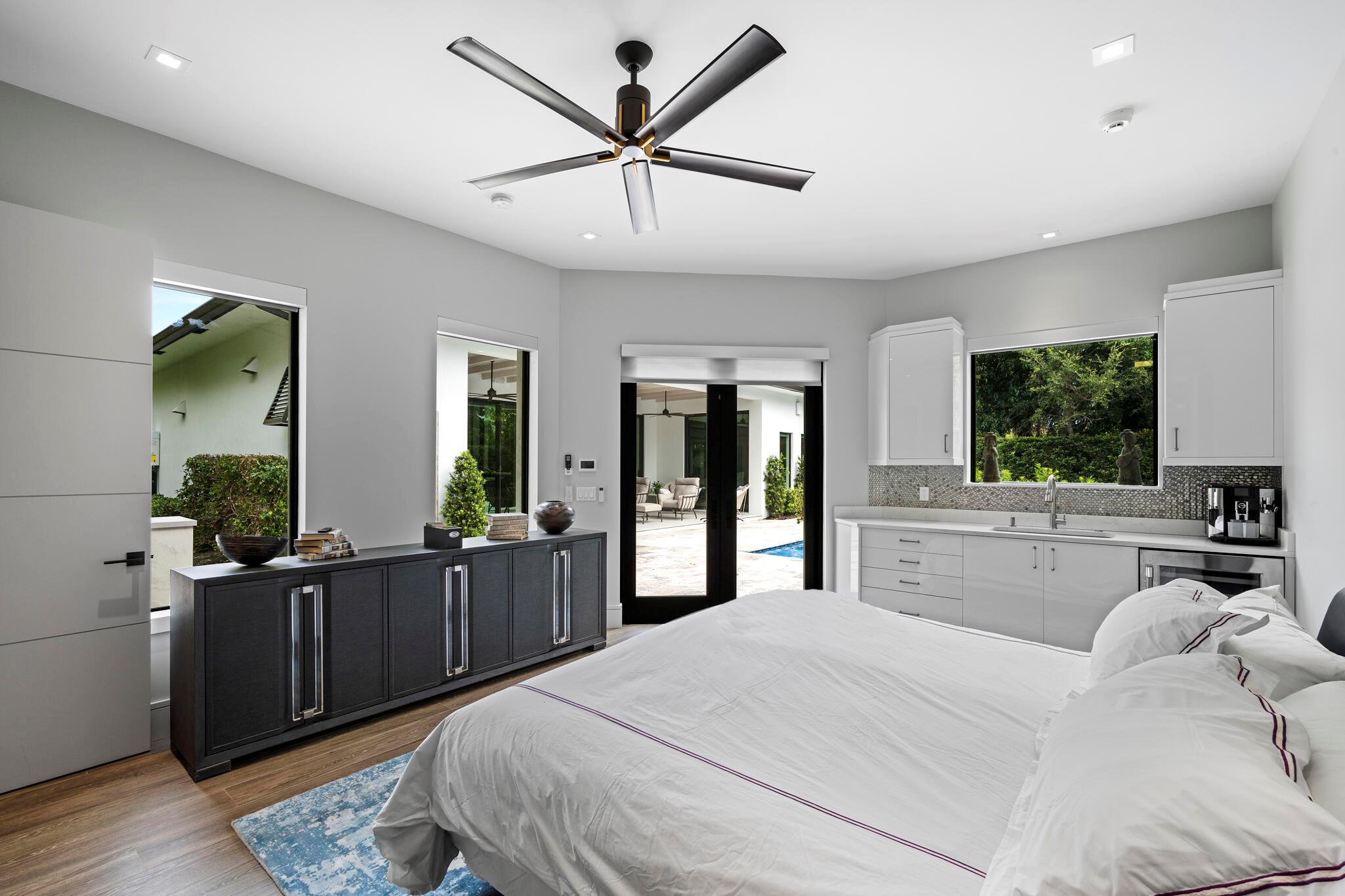 CAMPUS HEIGHTS - Residential