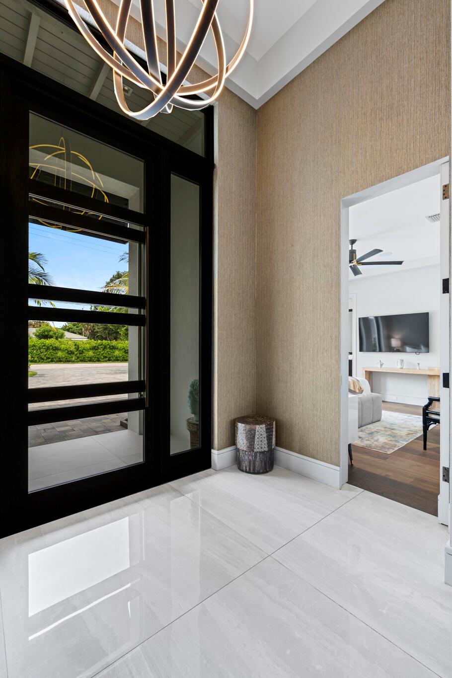 CAMPUS HEIGHTS - Residential