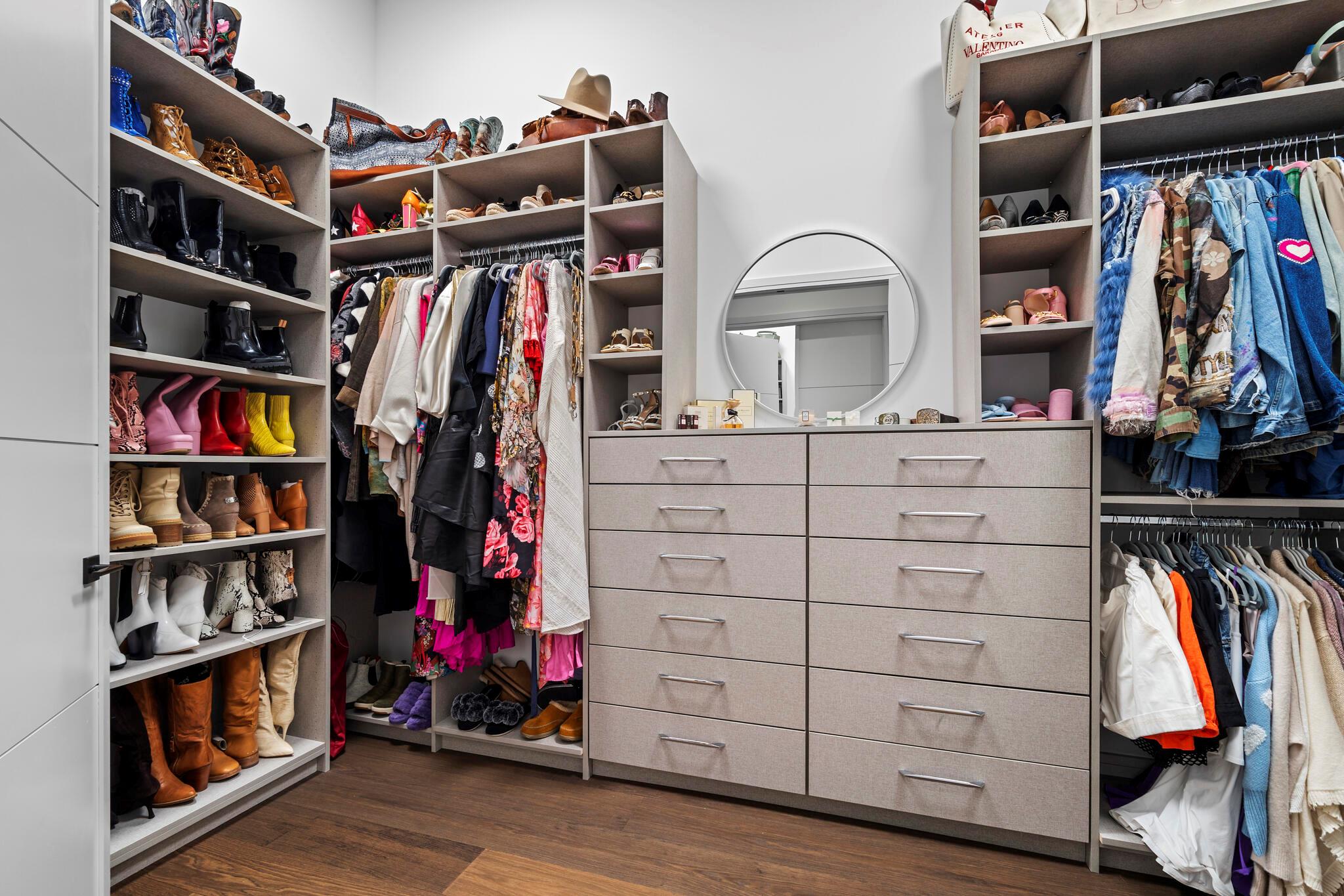 CAMPUS HEIGHTS - Residential