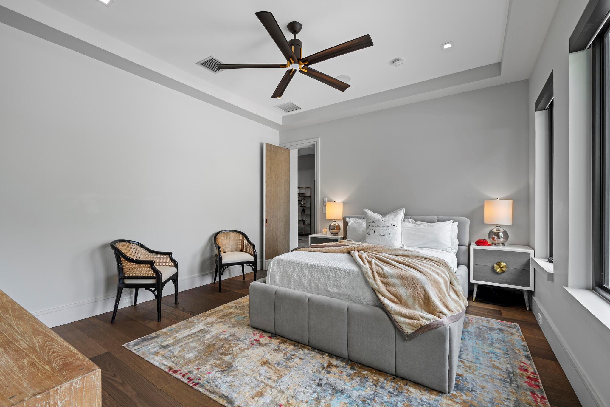 CAMPUS HEIGHTS - Residential