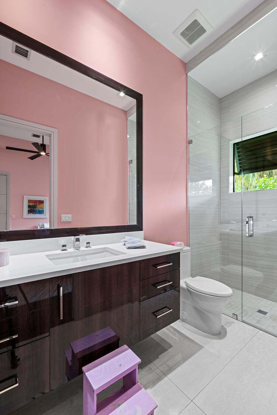 CAMPUS HEIGHTS - Residential