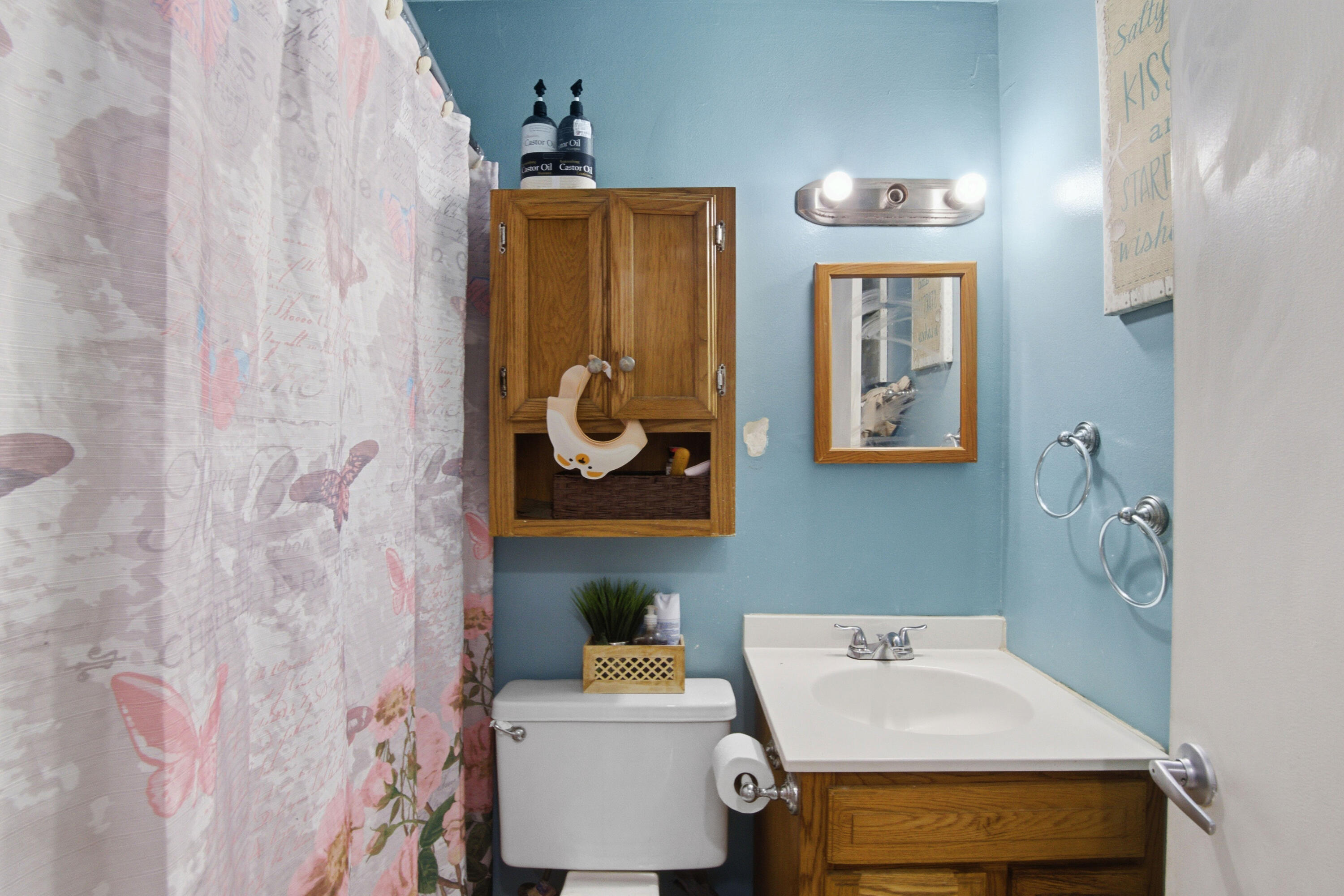 NORTH LAUDERDALE VILLAGE SEC 1 74-22 B LOT 33 BLK - Residential