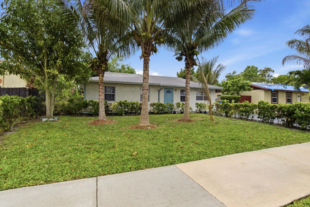 Photo of 8230 SW 4th Place, North Lauderdale, FL 33068 (MLS # B26020056)