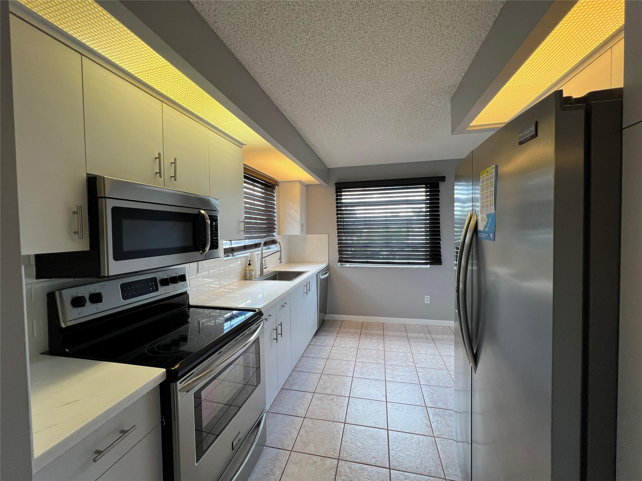 Keys Gate Condo 1 - Residential Lease