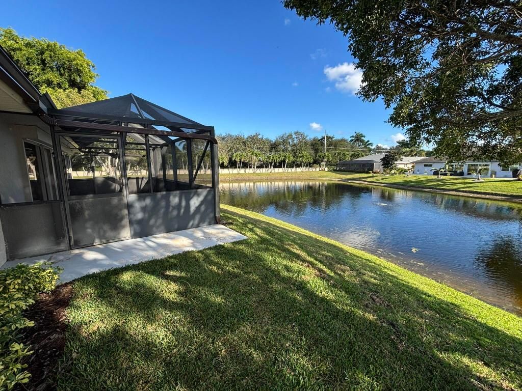 Photo of 10920 Ventura Circle, Boynton Beach, FL 33436 (MLS # R11143741)