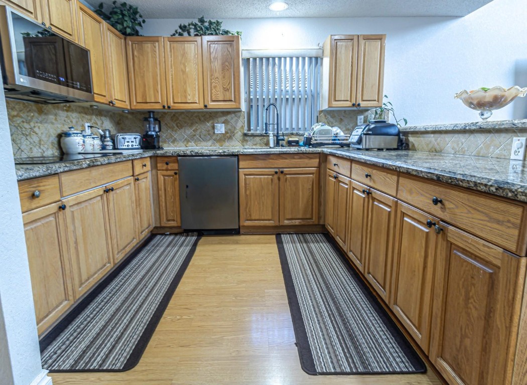 New Orleans Lakesites - Residential