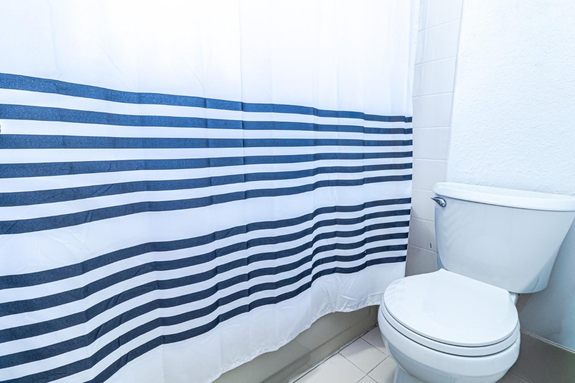 New Orleans Lakesites - Residential