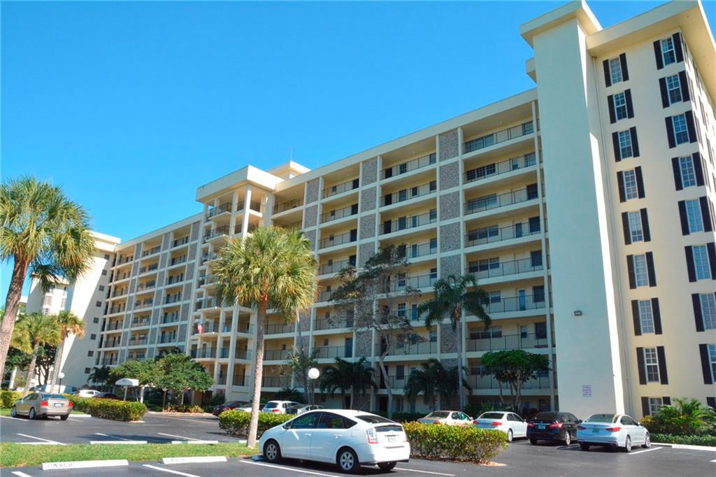 Palm Aire Country Club - Residential