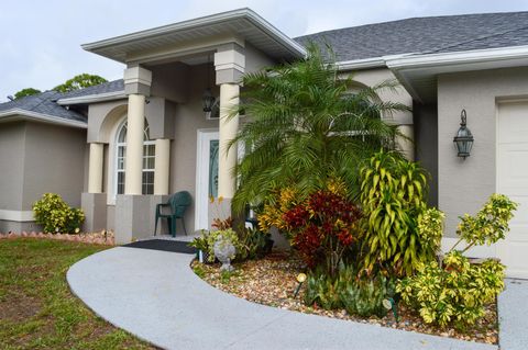 A home in Port St Lucie