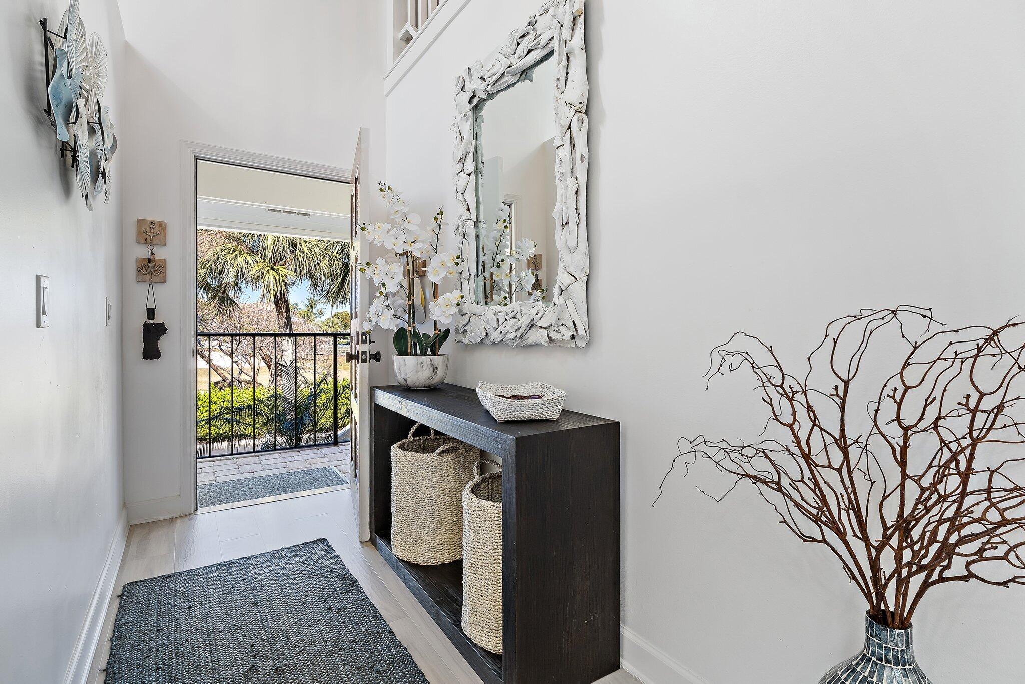 4161 S Us Highway 1 E3, Jupiter, FL, 33477/$1,300,000 2 4161 S Us Highway 1 E3