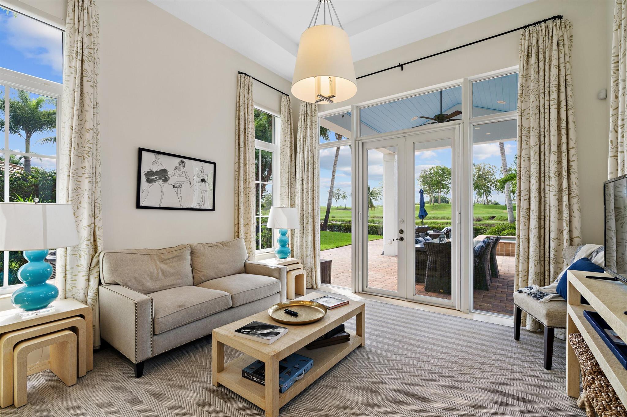 HUNTERS CHASE OF PALM BEA - Residential