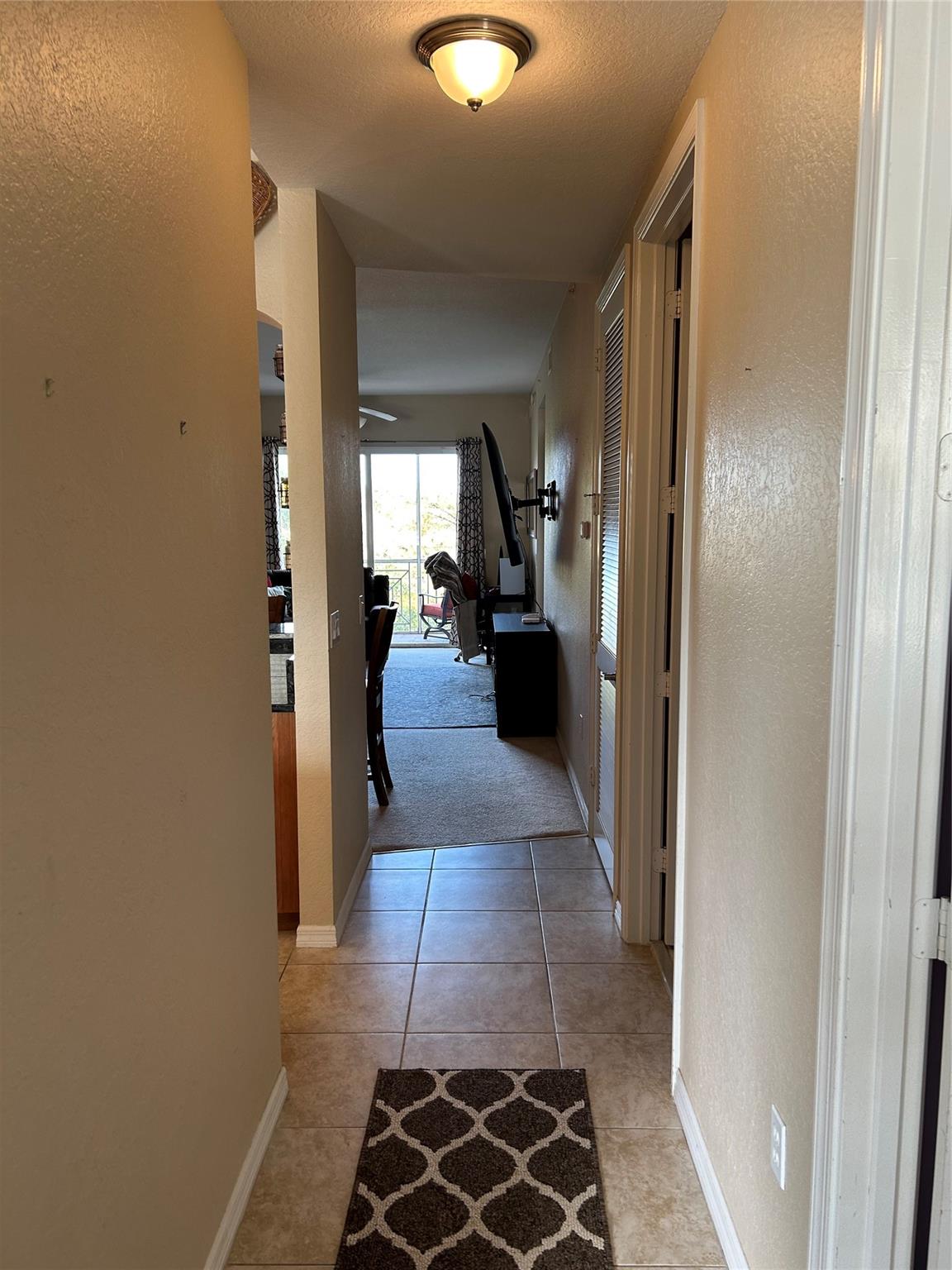 3600 Oaks Clubhouse Dr
