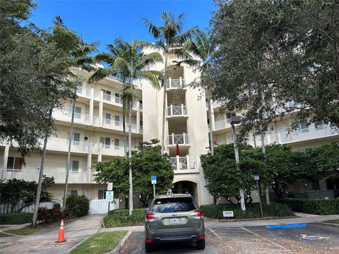3600 Oaks Clubhouse Dr Pompano Beach FL 33069