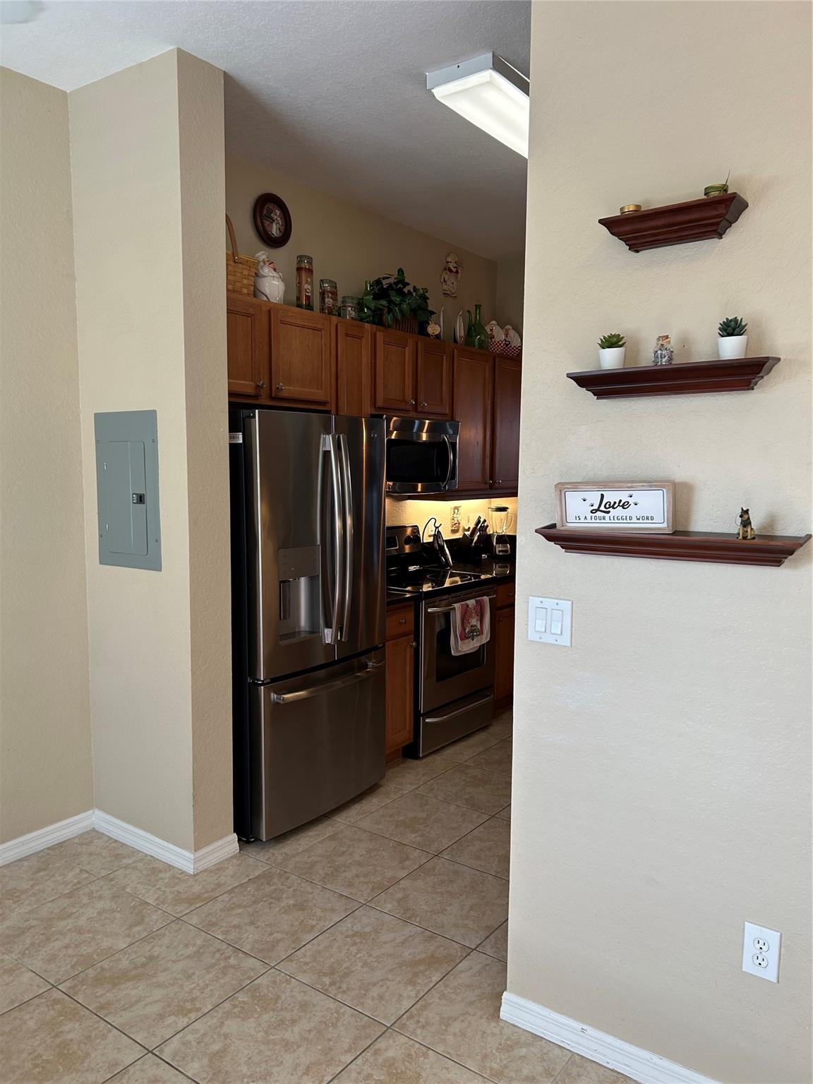 3600 Oaks Clubhouse Dr