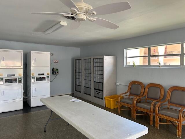 GOLDEN LAKES VILLAGE - Residential