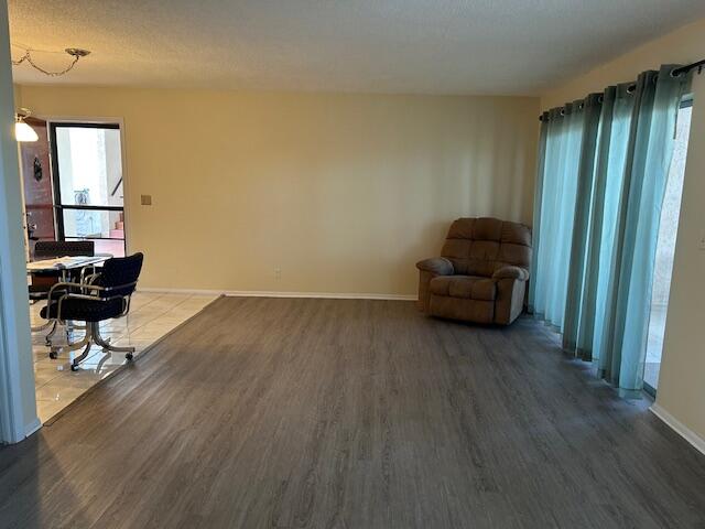 GOLDEN LAKES VILLAGE - Residential