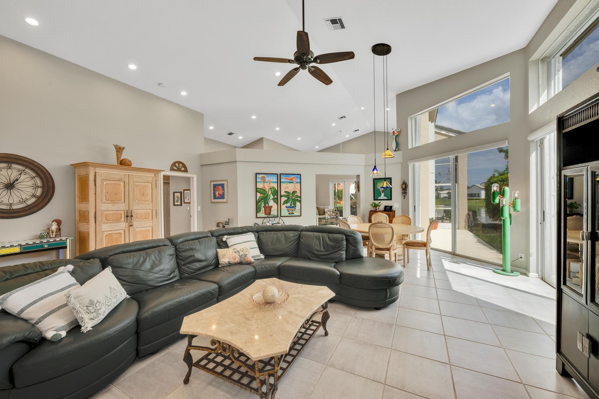 11914 Fountainside Circle