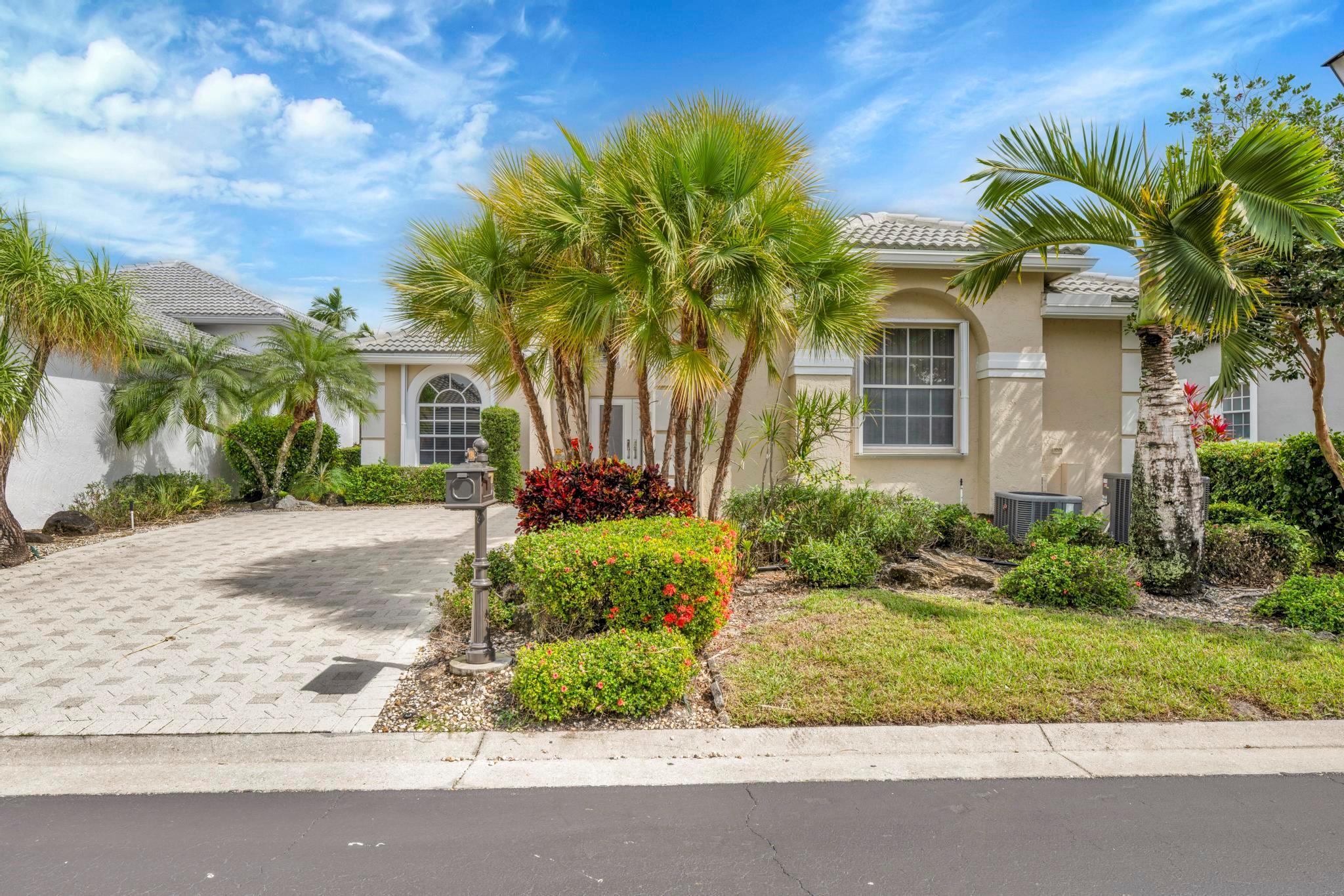 11914 Fountainside Circle