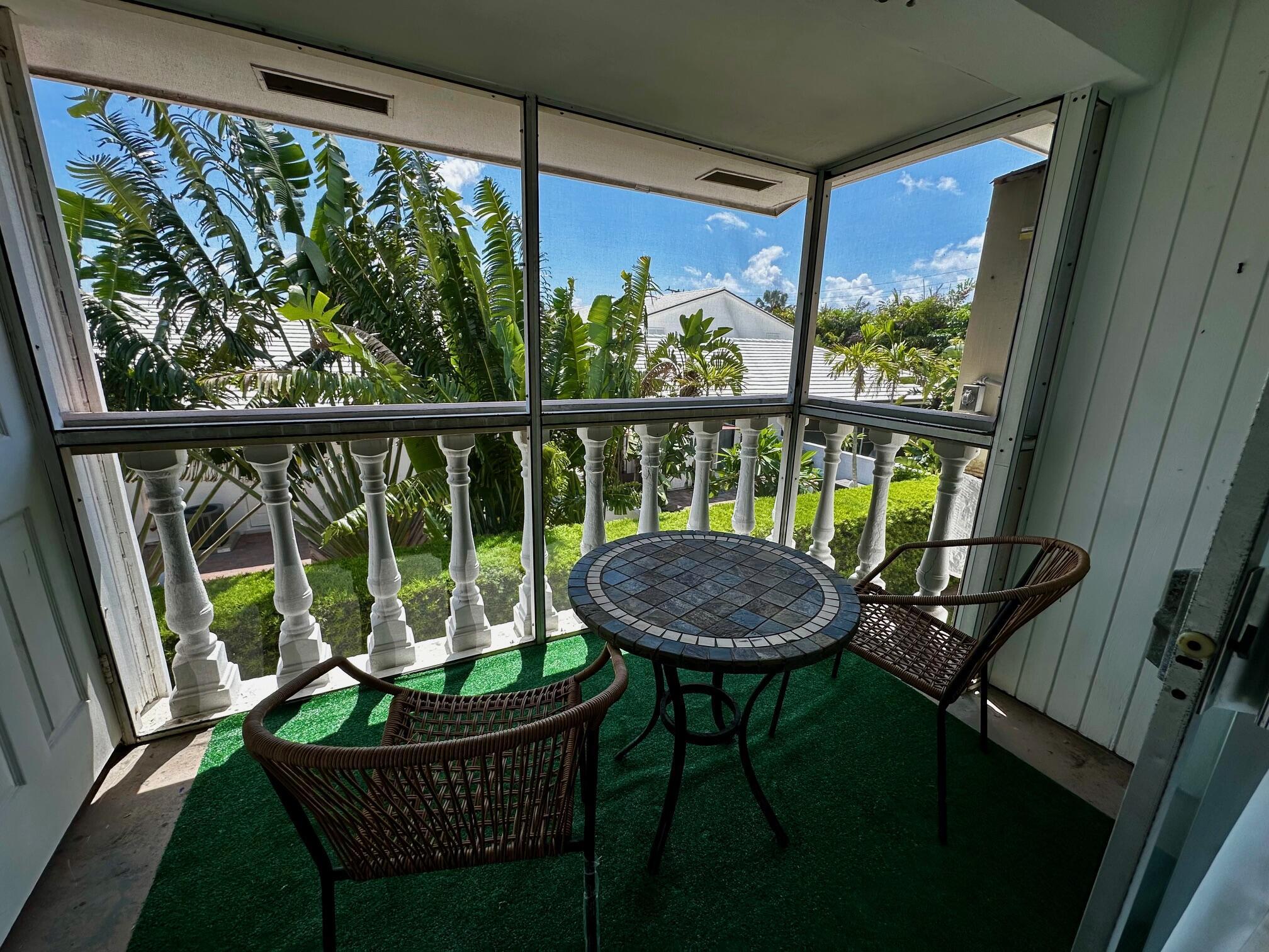 CORINTHIAN CONDOMINIUM APTS LT 2 MARINA ADD TO VIL - Residential