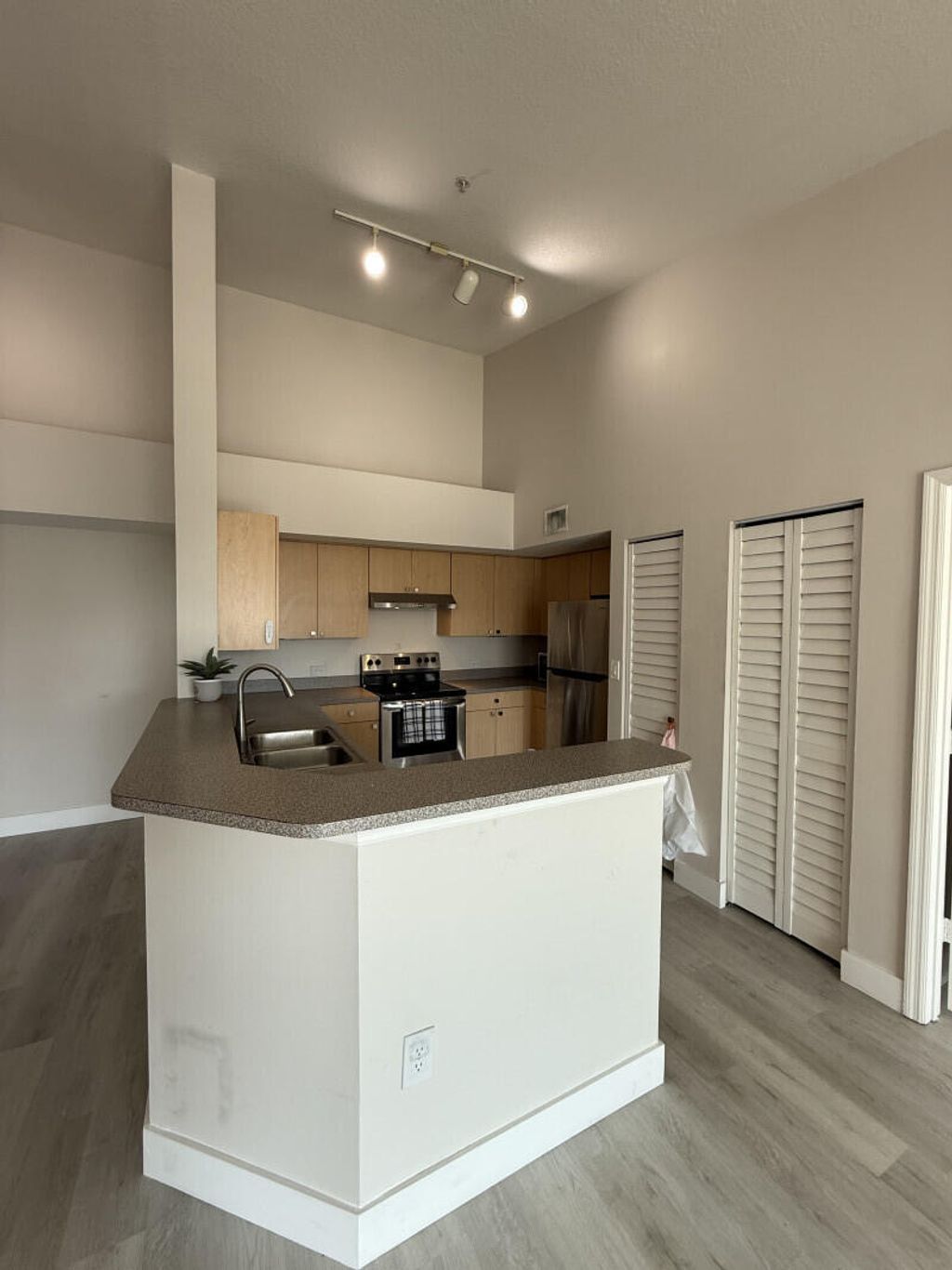 Photo of 1018 Villa Lane, Boynton Beach, FL 33435 (MLS # R11060743)