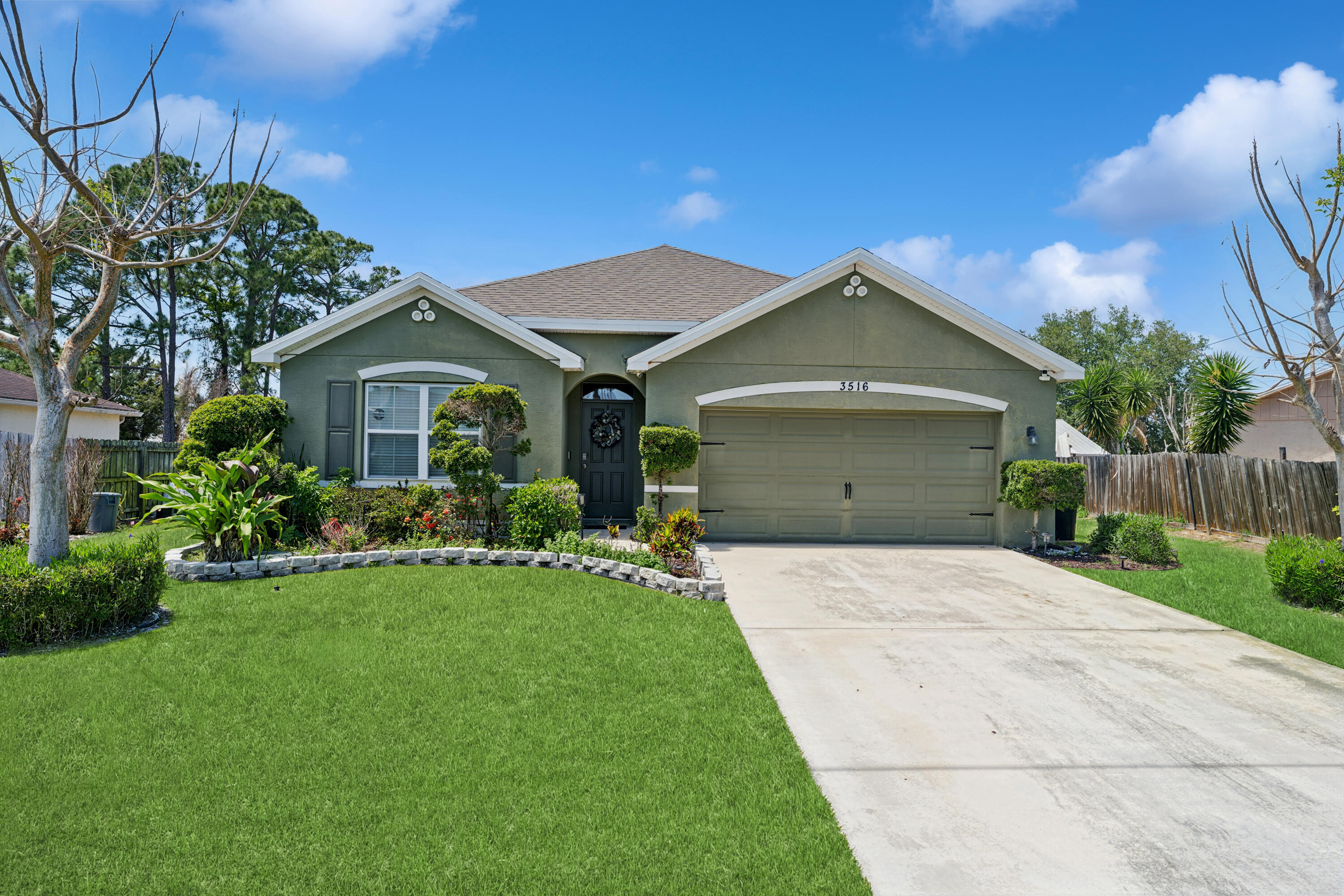 PORT ST LUCIE SECTION 15 - Residential