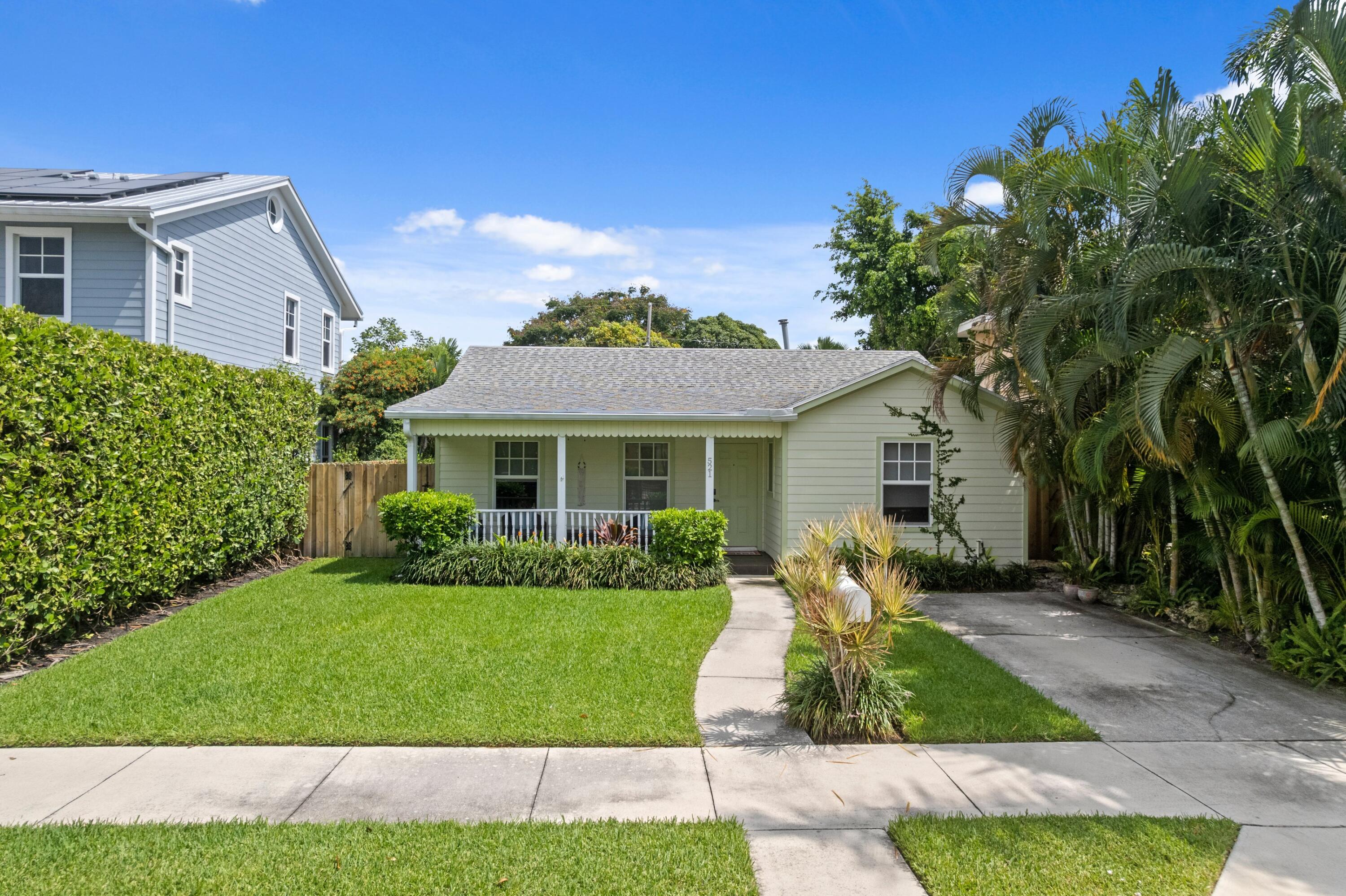 521 33RD Street