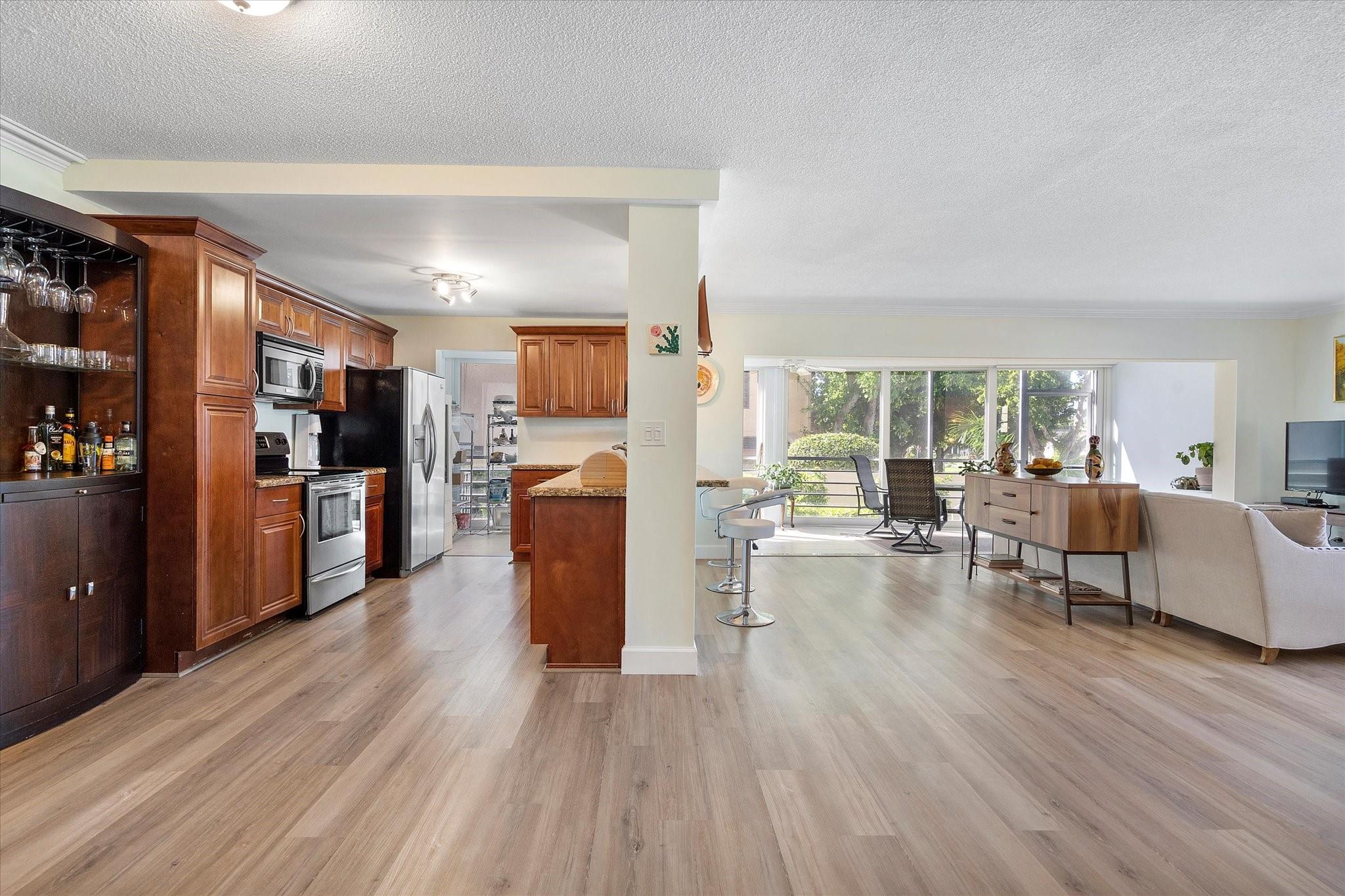 View photos, virtual tours, details... 3050 NE 47th Ct 108