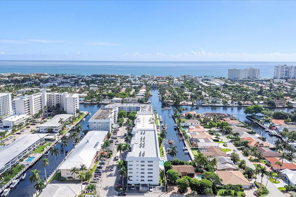 Photo of 3050 NE 47th Court #108, Fort Lauderdale, FL 33308 (MLS # F10531714)