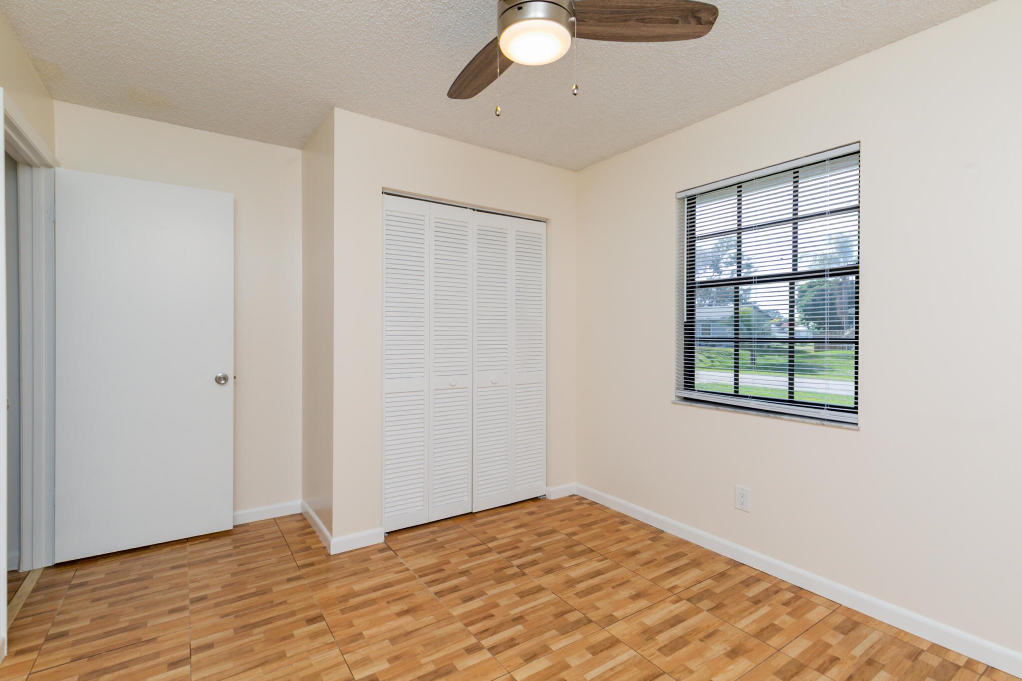 PORT ST LUCIE SECTION 4 - Residential