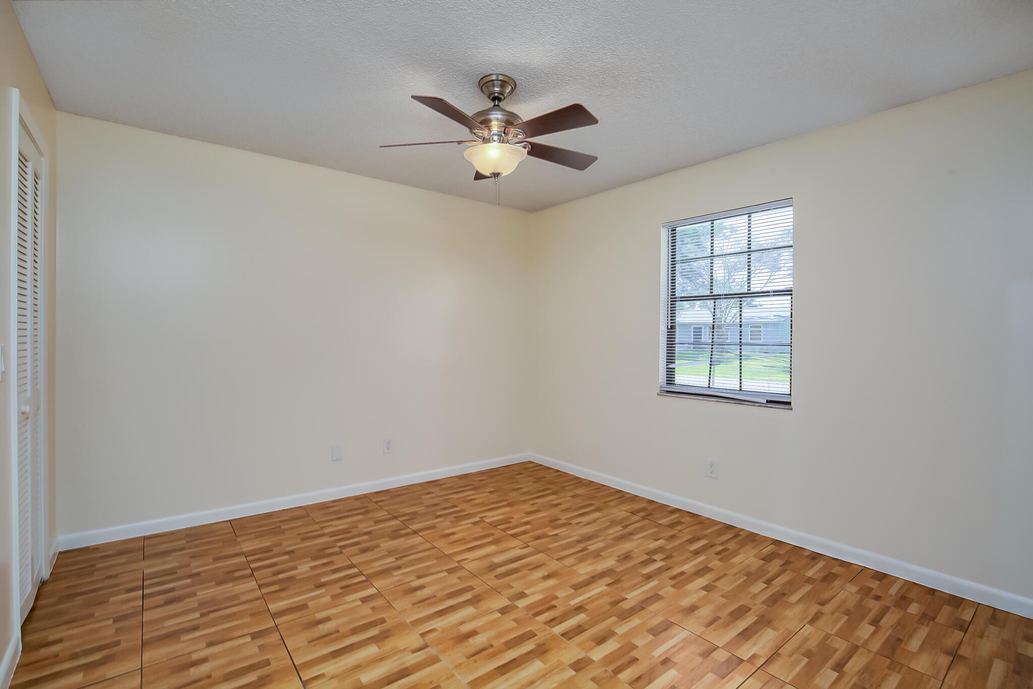 PORT ST LUCIE SECTION 4 - Residential