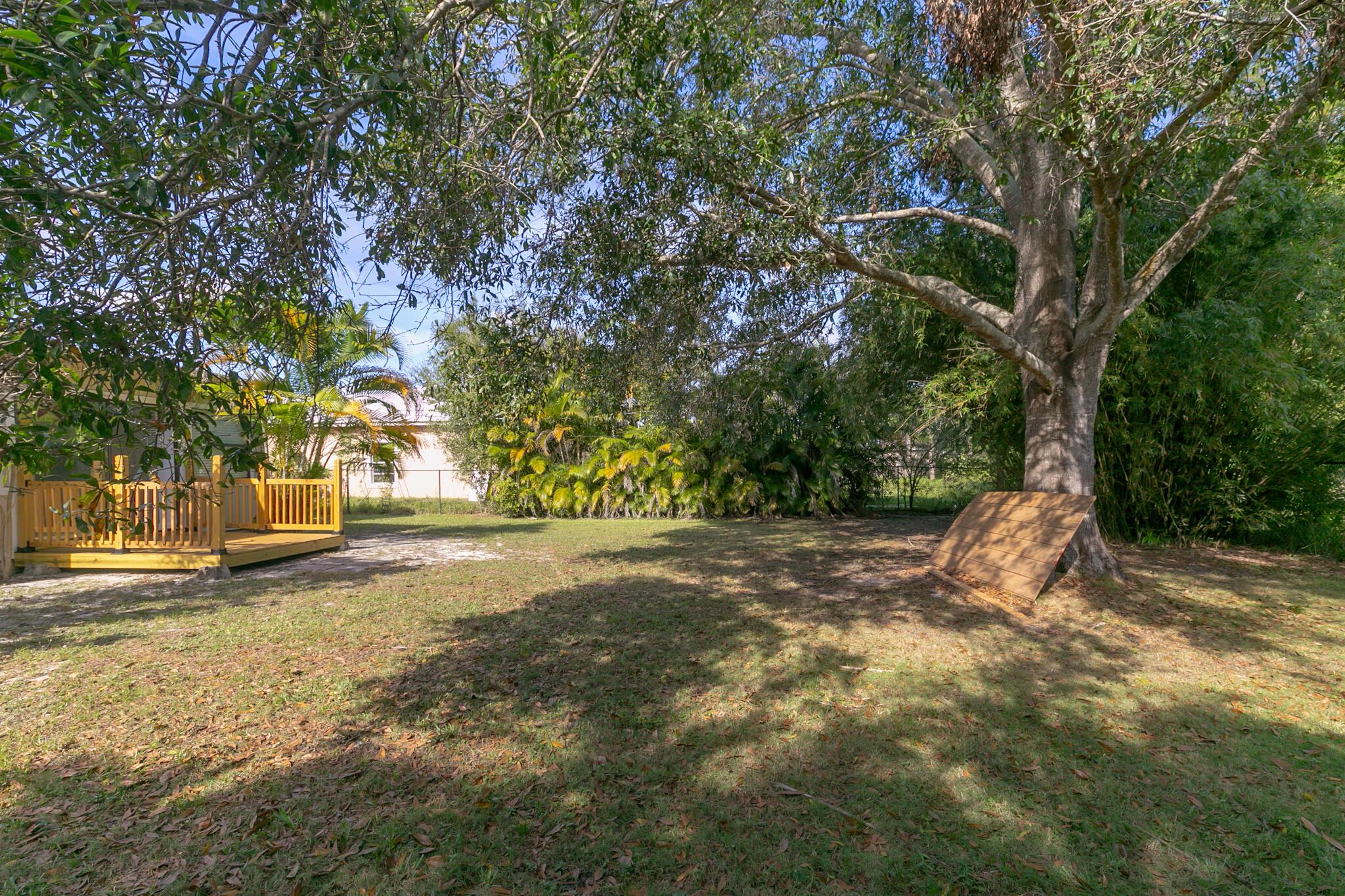 PORT ST LUCIE SECTION 4 - Residential