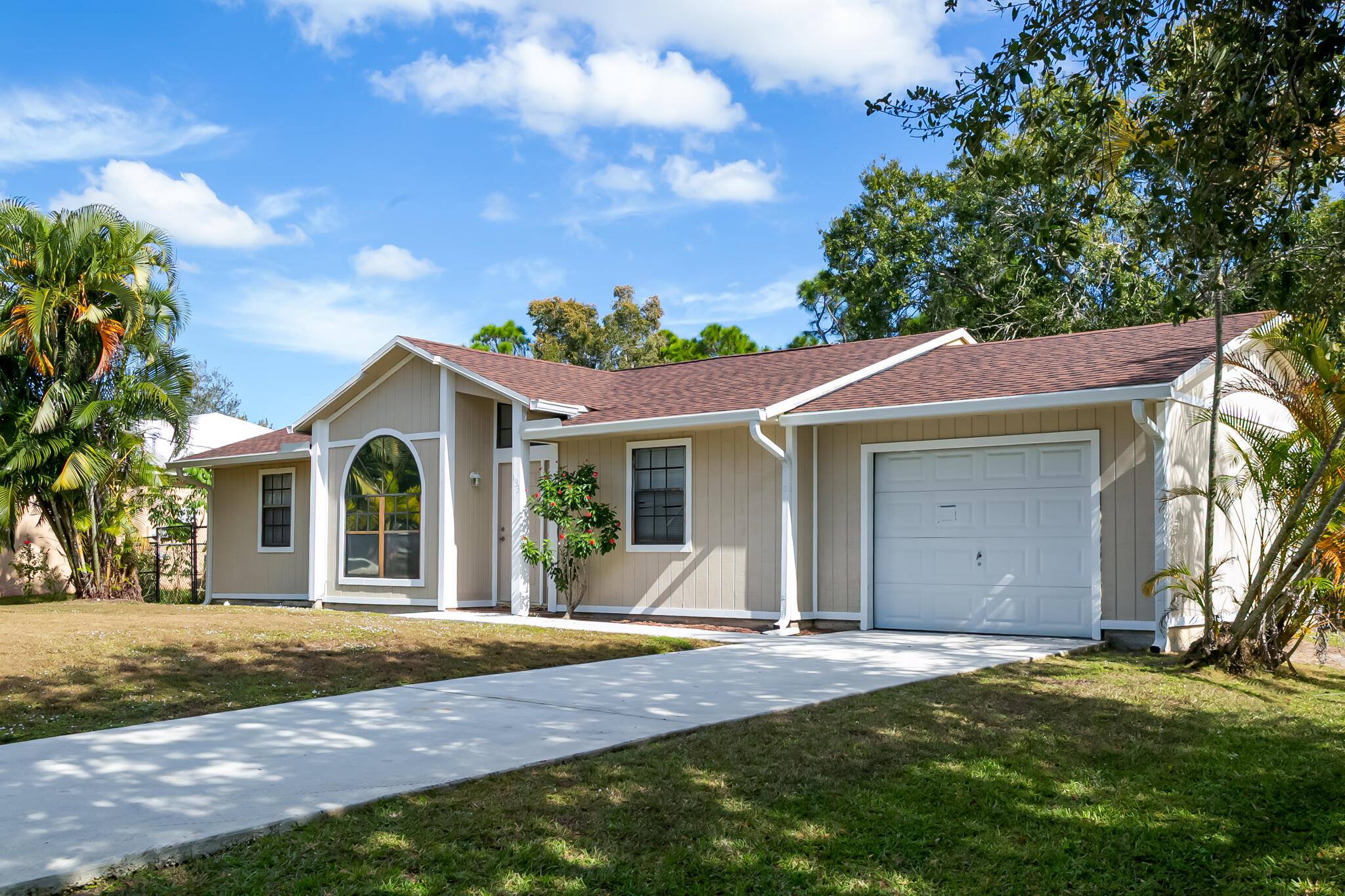 PORT ST LUCIE SECTION 4 - Residential