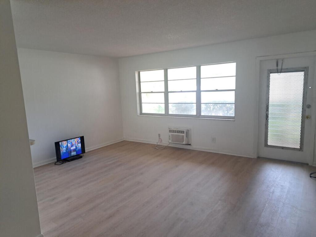 CANTERBURY CONDOS - Residential Lease