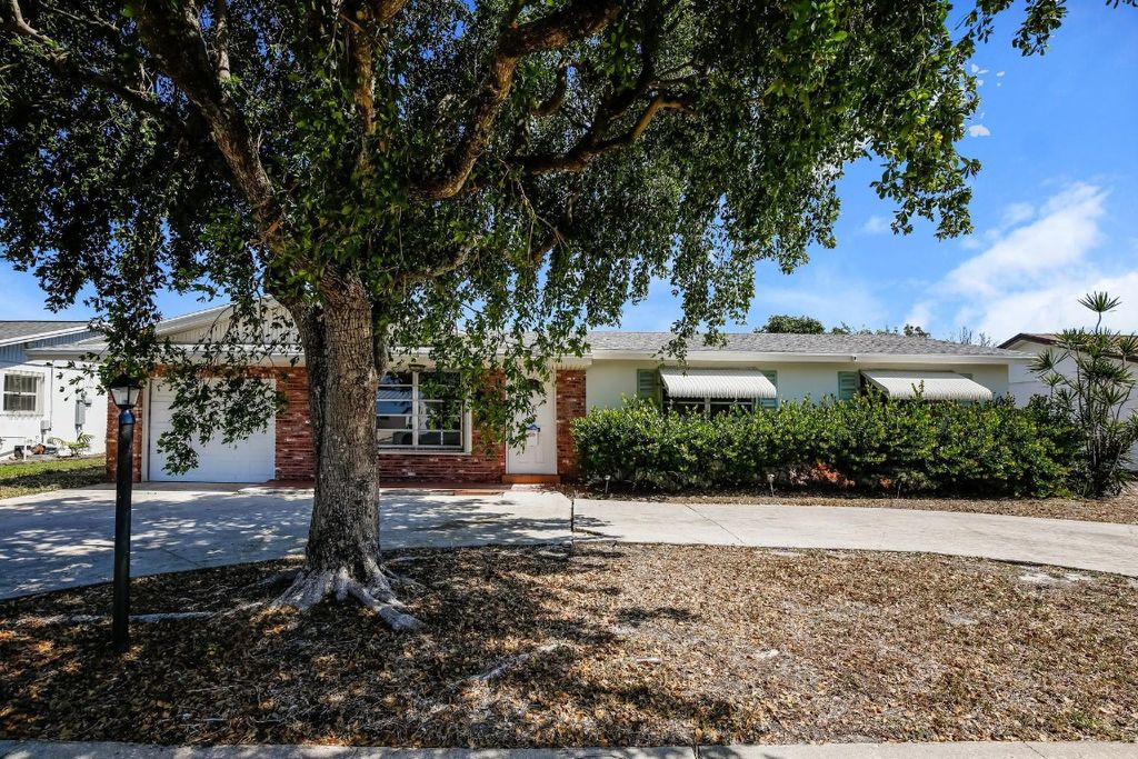 Photo of 2607 Bahia Road, West Palm Beach, FL 33406 (MLS # F10502169)
