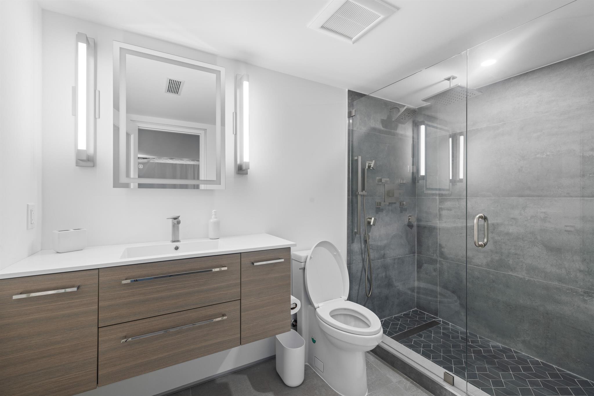PLACIDO MAR CONDO - Residential Lease