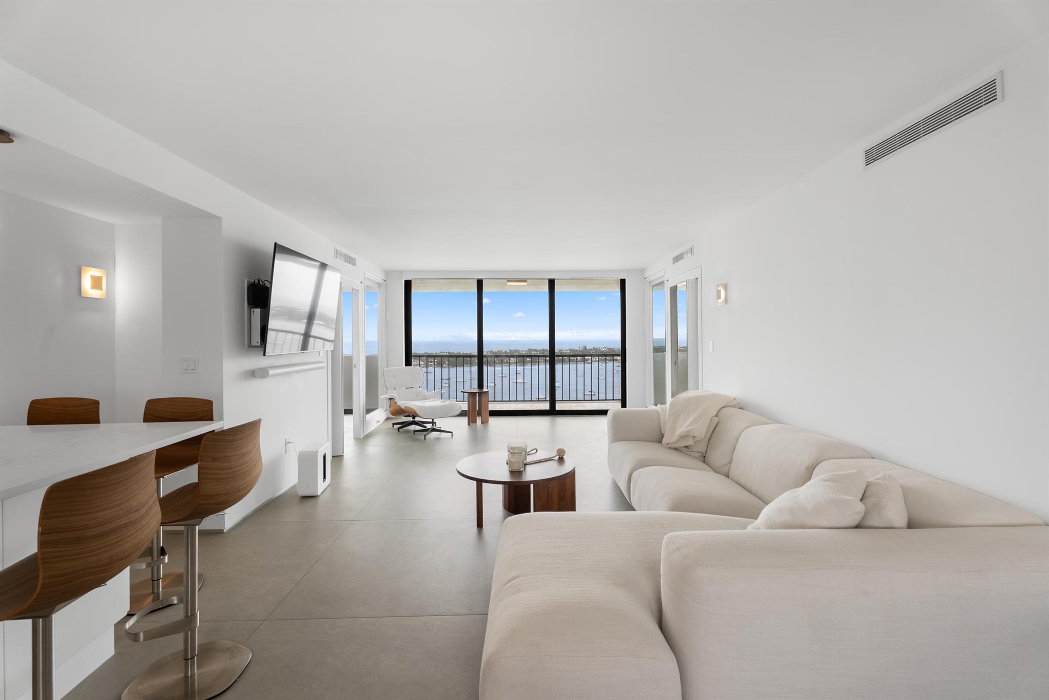 PLACIDO MAR CONDO - Residential Lease